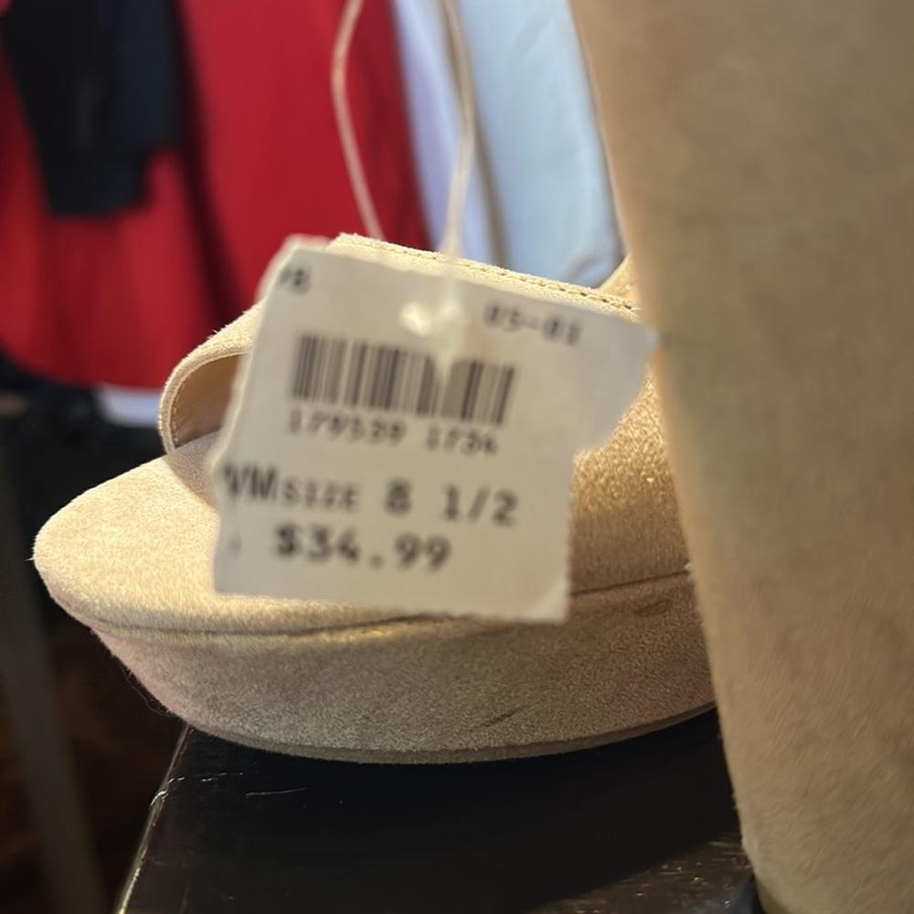 Shoes - Picture 3 of 3